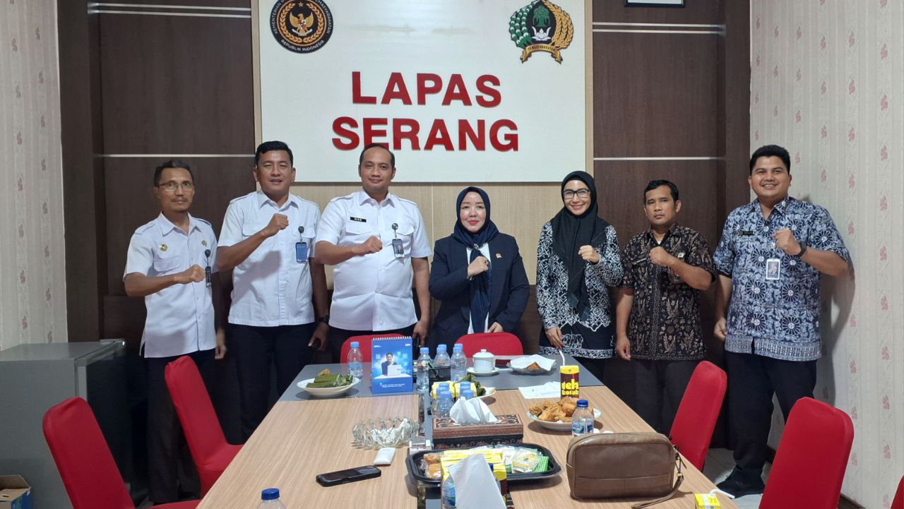 Gambar tidak ditemukan